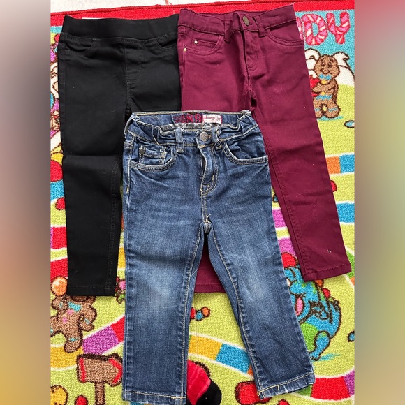 Carter's Other - Toddler girls 🧒 bundle of pants 👖